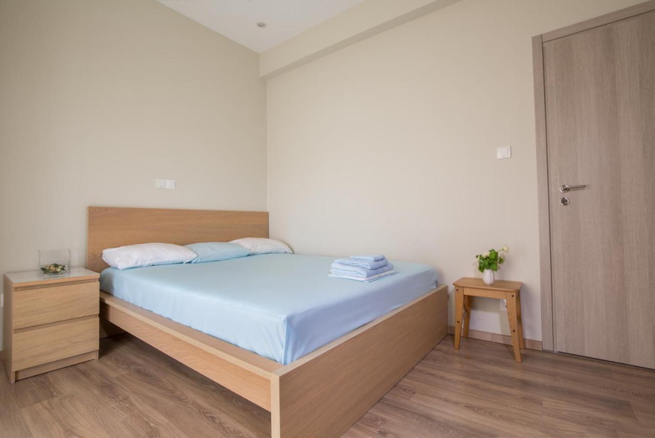 Cosy Apartment With Terrace Near Metro Station Atina Dış mekan fotoğraf