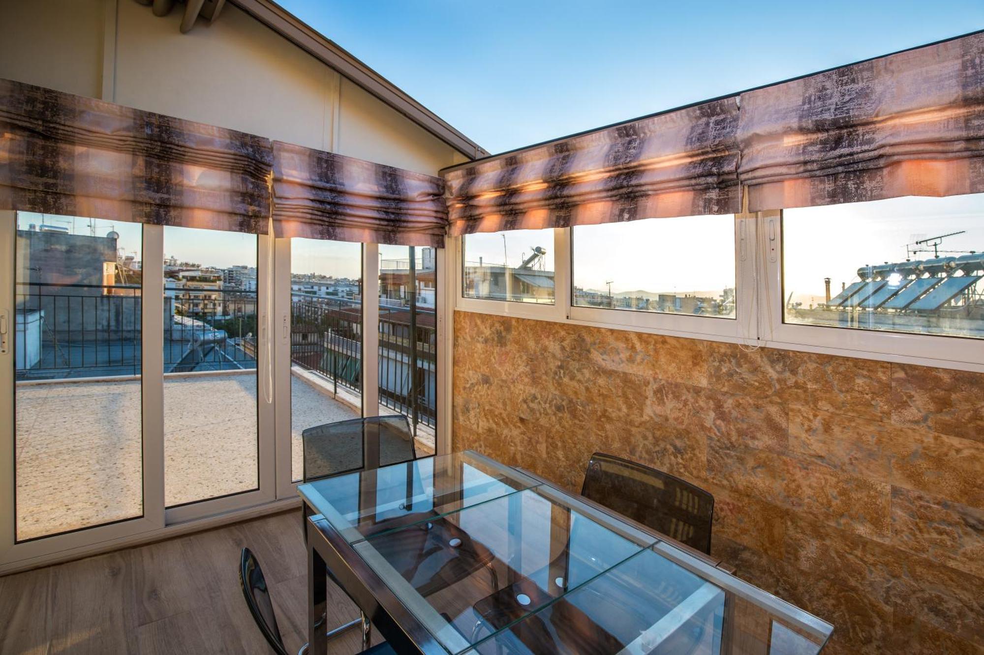 Cosy Apartment With Terrace Near Metro Station Atina Dış mekan fotoğraf